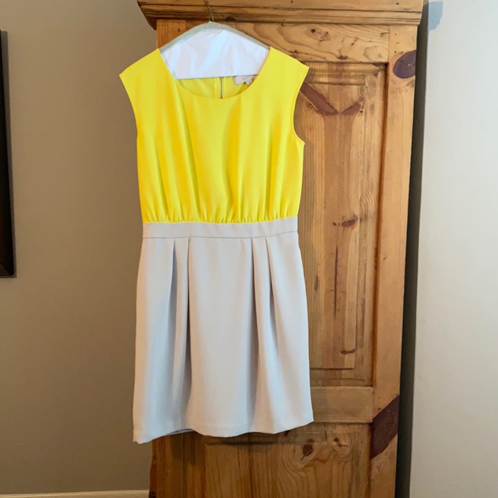 Yellow and khaki color block a line dress from The Loft size 2